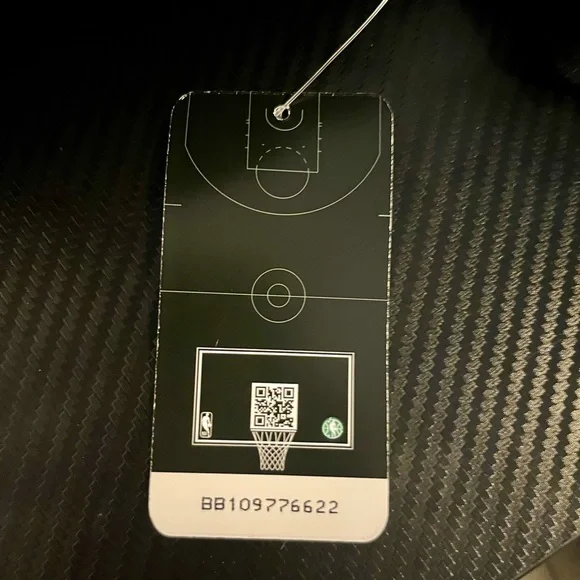 NWT NBA Boston Celtics Ultra Game Official Youth Hoodie Green & Black (10-12) - Picture 10 of 11